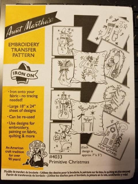 Primitive Christmas Aunt Martha's #4033 Vintage Embroidery Hot Iron Transfer Pattern