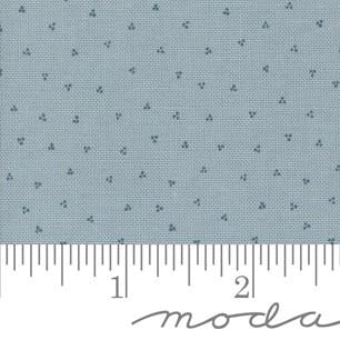 Snowman Gatherings IV Snow Dust Blenders in Froze by Primitive Gatherings for Moda. Continuous cuts of Quilter's Cotton