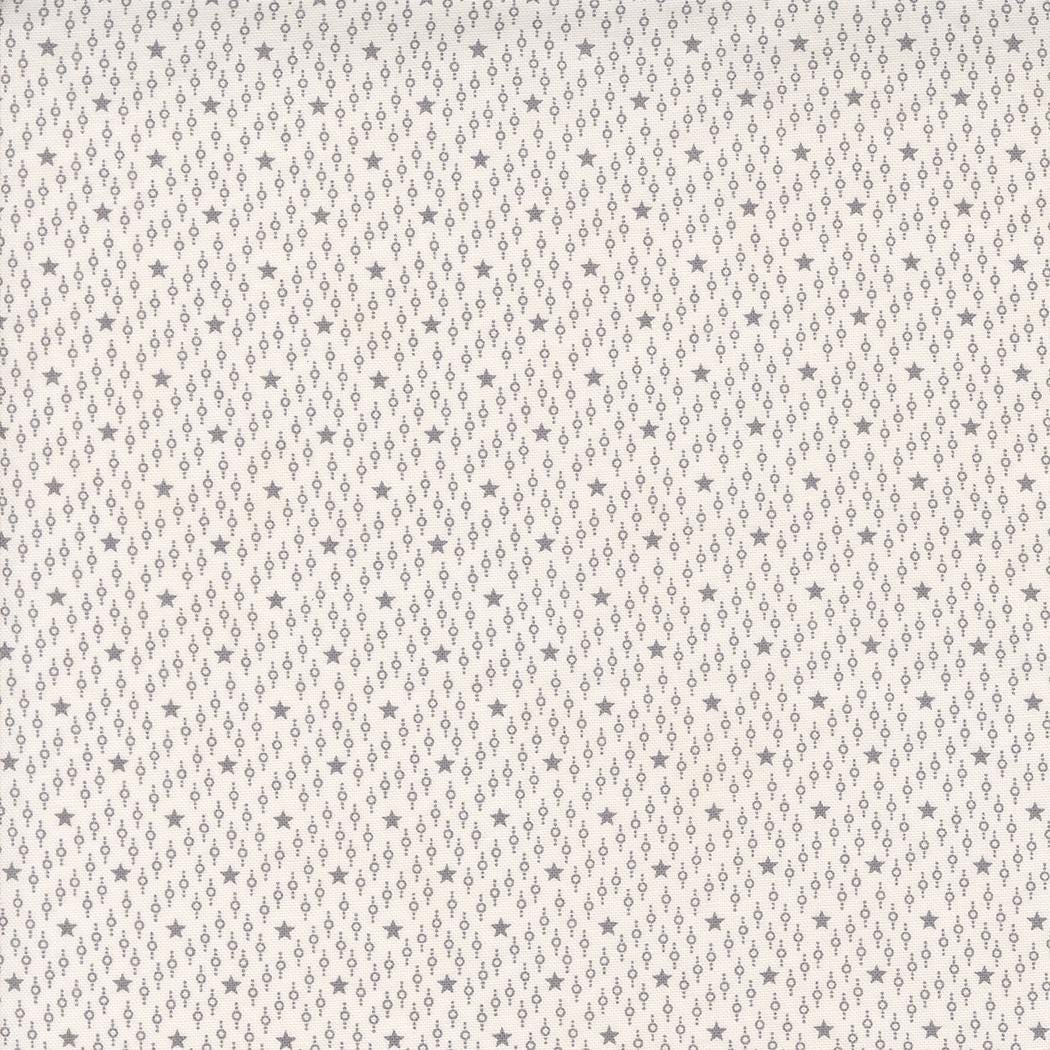 Starfield Blenders Stripe Stars in Gray Itty Bitty Background Gatherings by Primitive Gatherings Moda. Continuous cuts of Quilter's Cotton