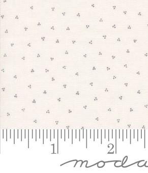 Dot Trio Blender in Gray from Itty Bitty Background Gatherings by Primitive Gatherings for Moda. Continuous cuts of Quilter's Cotton