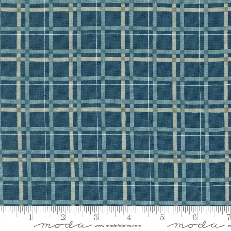 I Love Fall Most of All by Deb Strain for Moda Quilter's Cotton Fat Quarter Bundle. 26 Fat Quarters of 18 inch x 21 inch rectangles