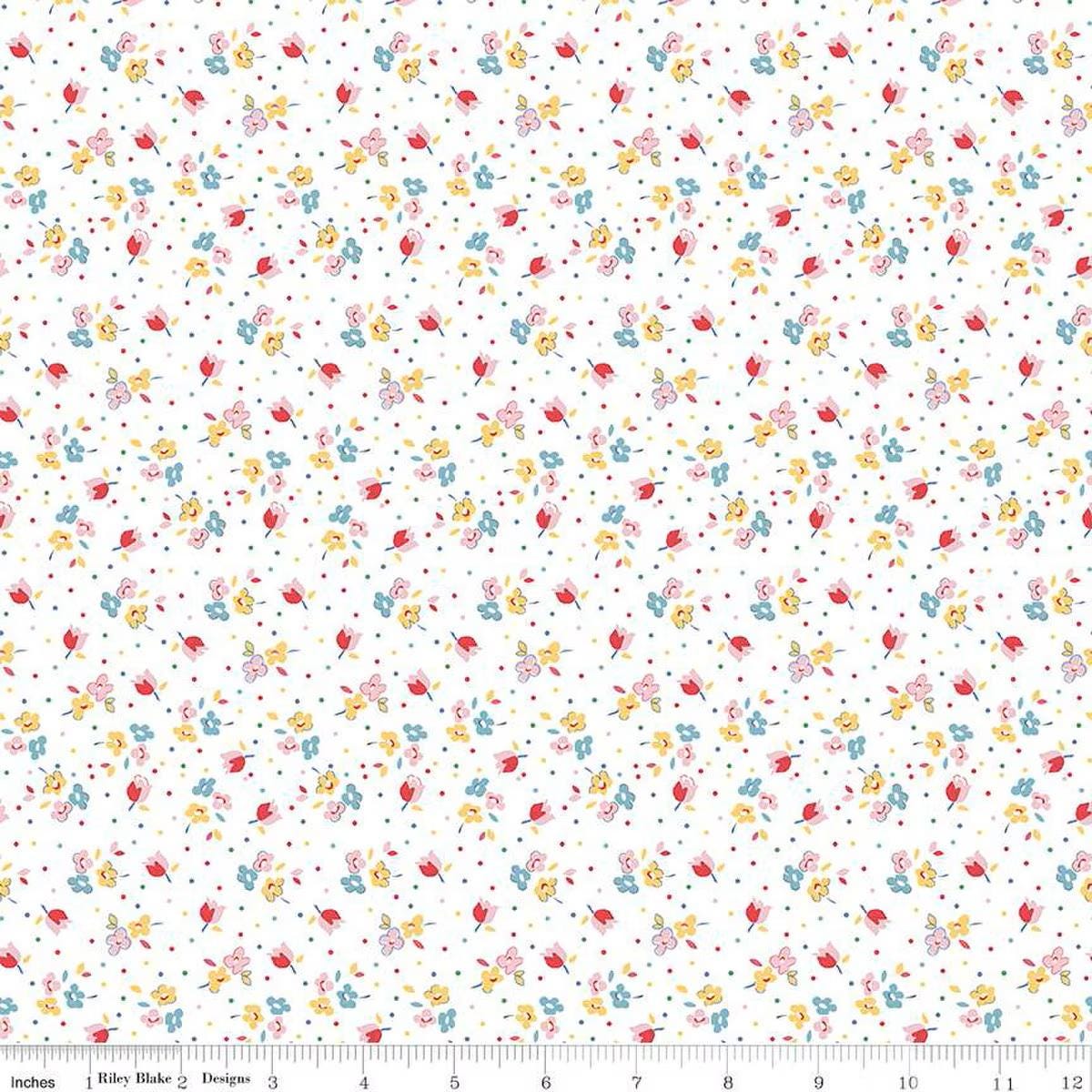 Simple Pleasures Calico Sweet Rose in White by Sandy Klop of American Jane for Riley Blake Designs Continuous cuts of quilter's cotton