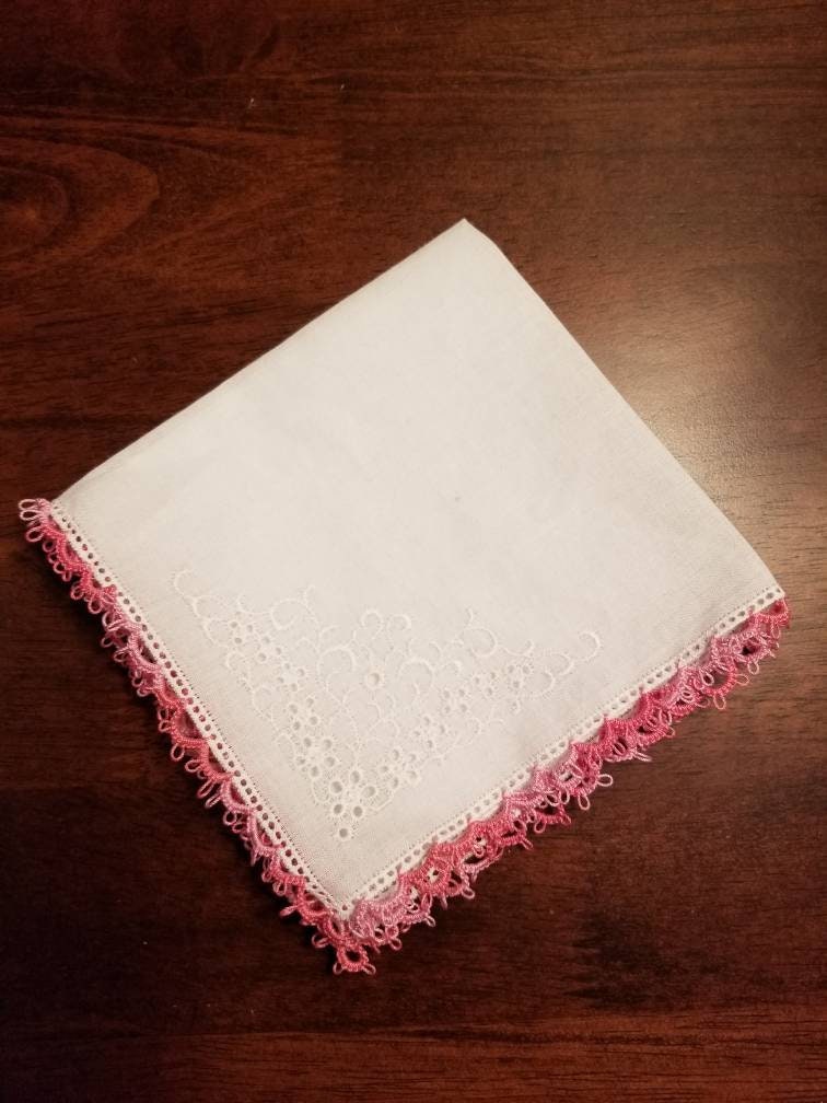 Hand Tatted Lace Edged Hanky for Weddings, gifts, or home decor.
