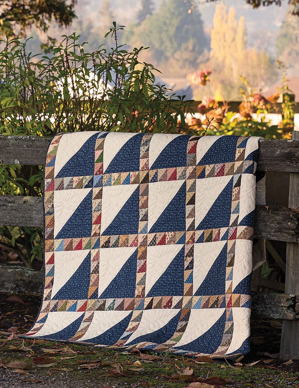 Quilt Club by Paula Barnes & Mary Ellen Robison 80 page soft cover book of traditional quilt patterns by Martingale - That Patchwork Place