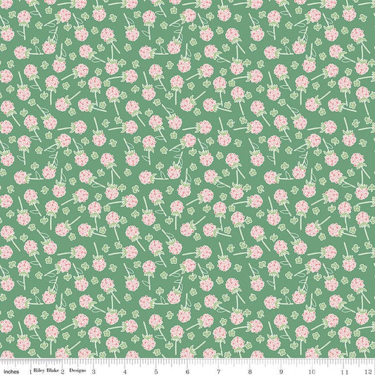 Clover Farm Clover in Green by Gracey Larson  for Riley Blake Designs. Continuous Cuts of Quilter's Cotton fabric.