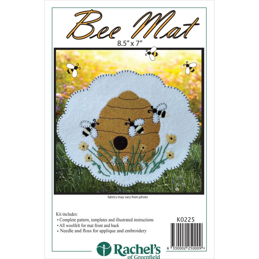 Bee Mat Pattern by Rachel's of Greenfield for a 13 x 15 inch applique'd wall hanging