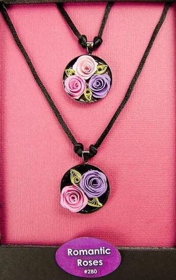 Romantic Roses Necklace Kit from Quilled Creation, paper quilling roses