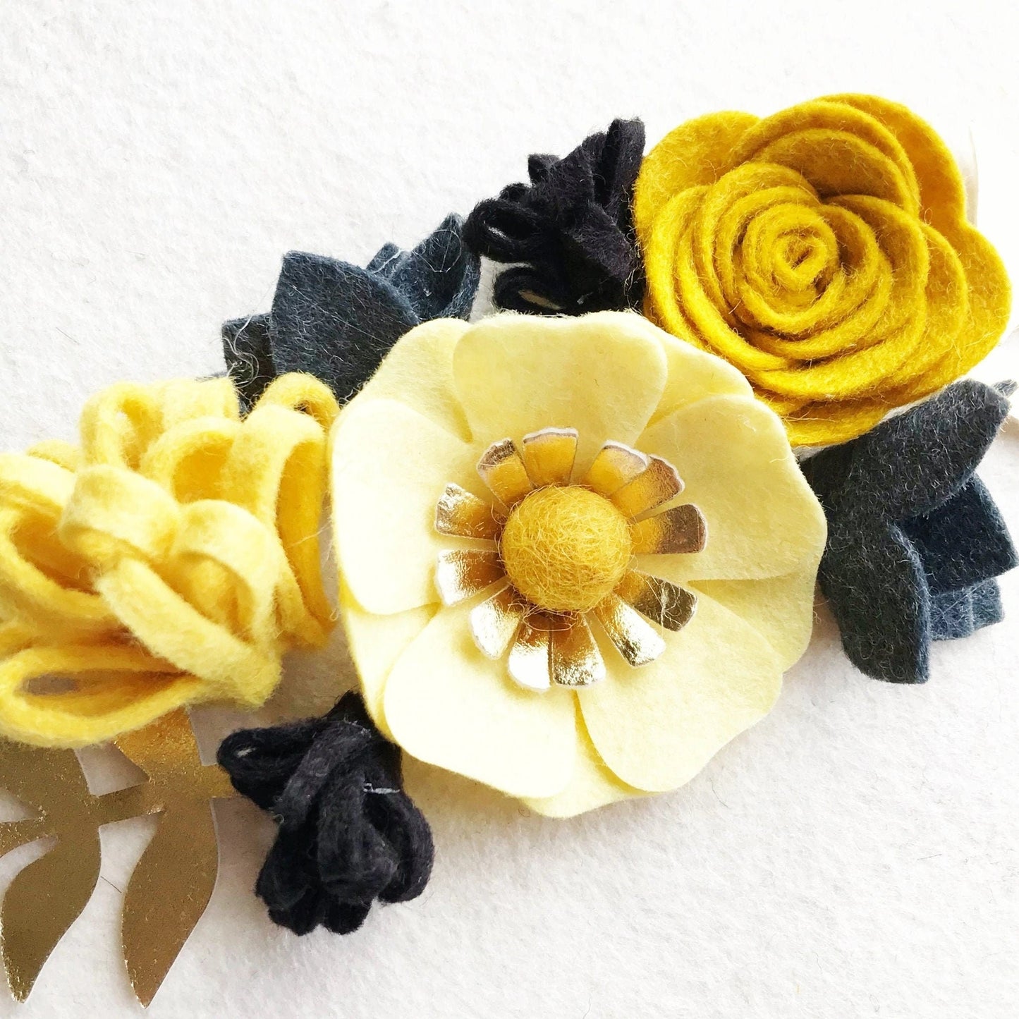 Black and Gold mini felt flower kit by Heartgrooves Handmade