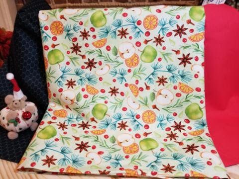 Hot Cider All Over Fruit in Light Green 3 yard quilt kit. One yard of each of 3 coordinating fabrics perfect for a quick and easy quilt.