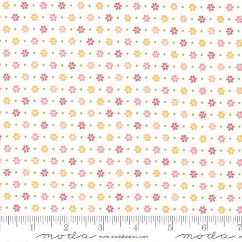 Daisy Ditsy Small Floral Dot in Off White from Bountiful Blooms by Moda continuous cuts of Quilter's Cotton Fabric